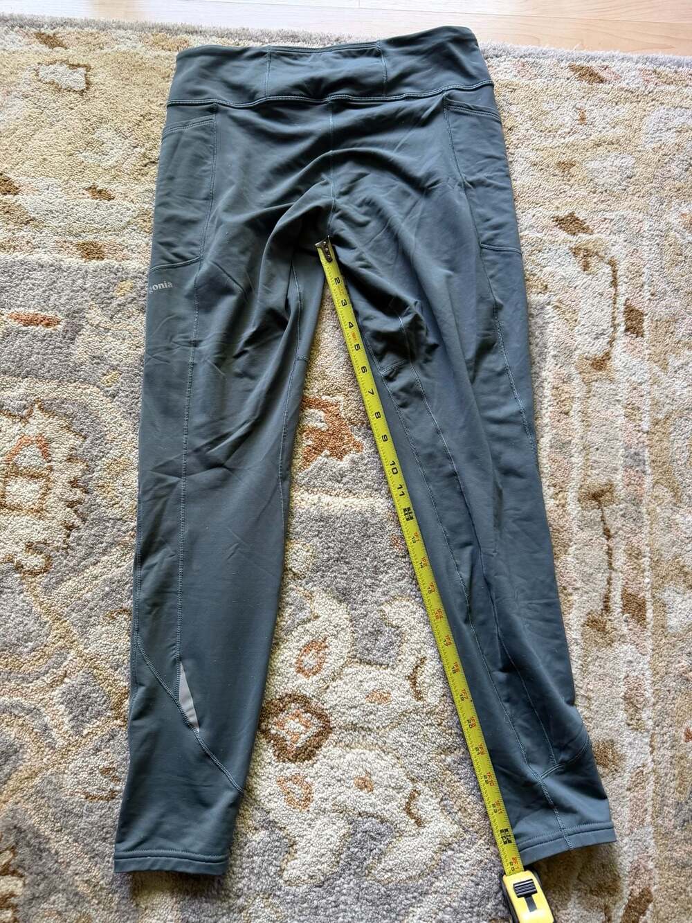 Patagonia Women's Peak Mission Tights Size M Grey 25" Inseam